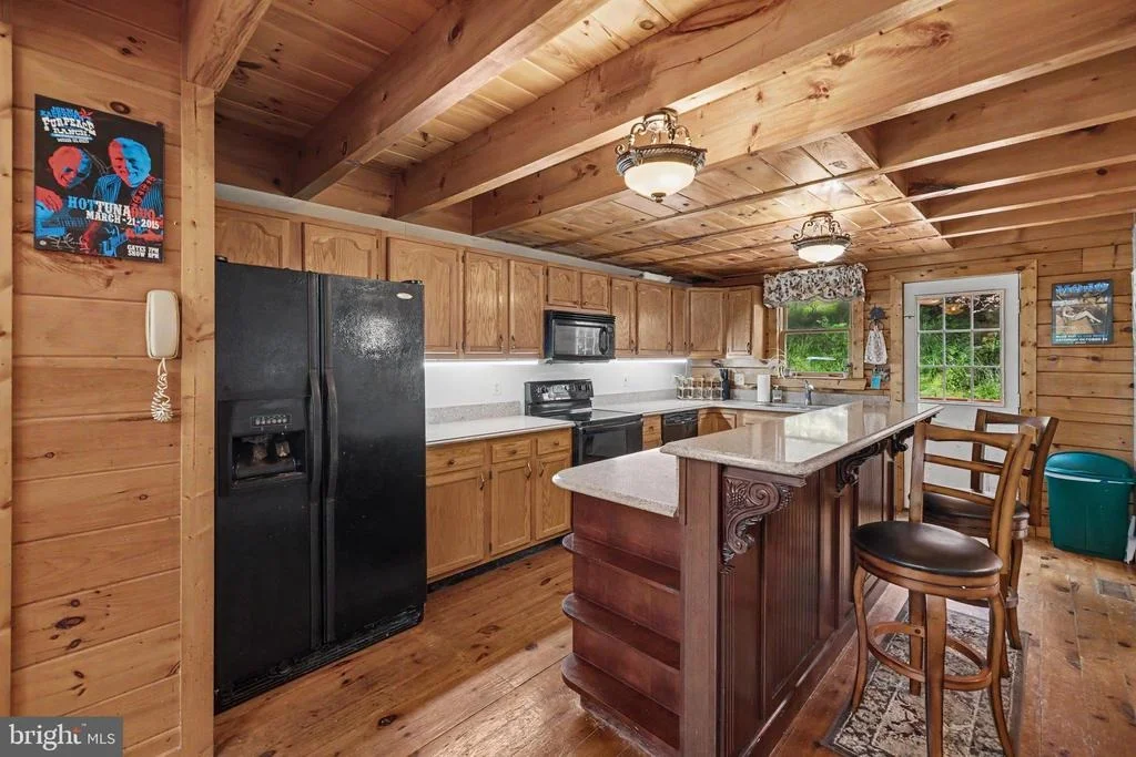Photo of 186 HIGH KNOB ROAD