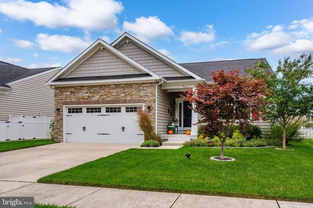 Photo of 34432 SPRING BROOK AVENUE