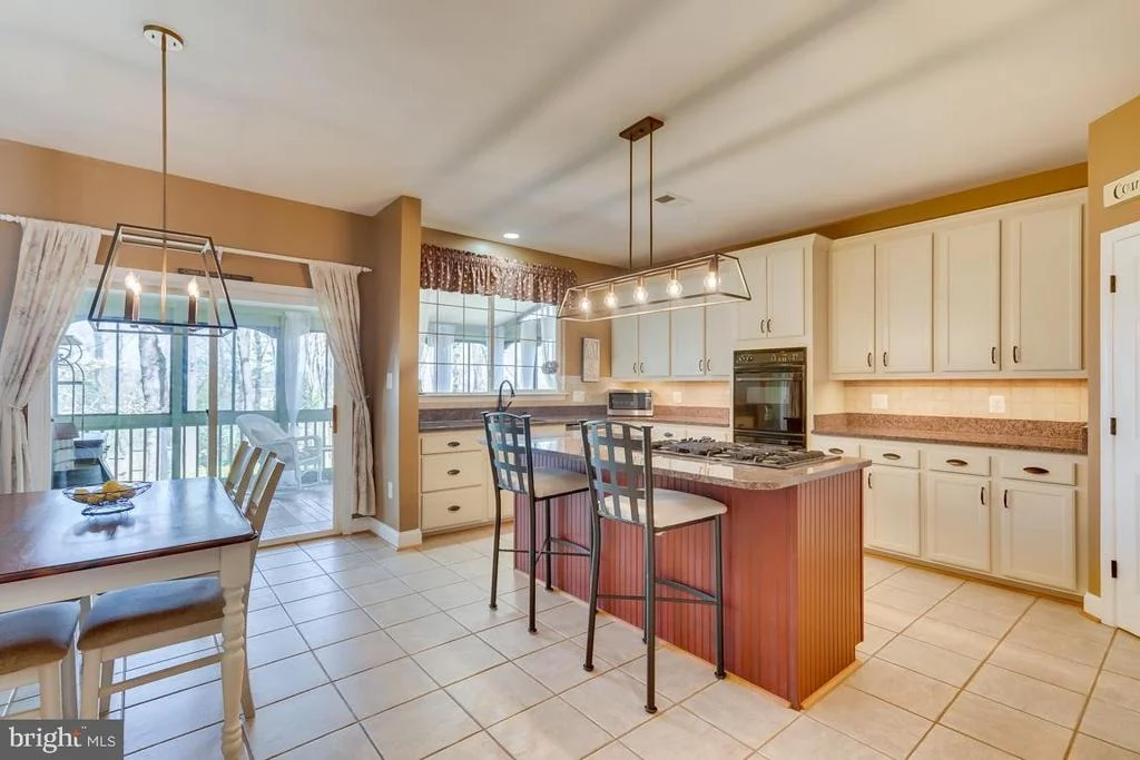 Photo of 17221 PICKWICK DRIVE