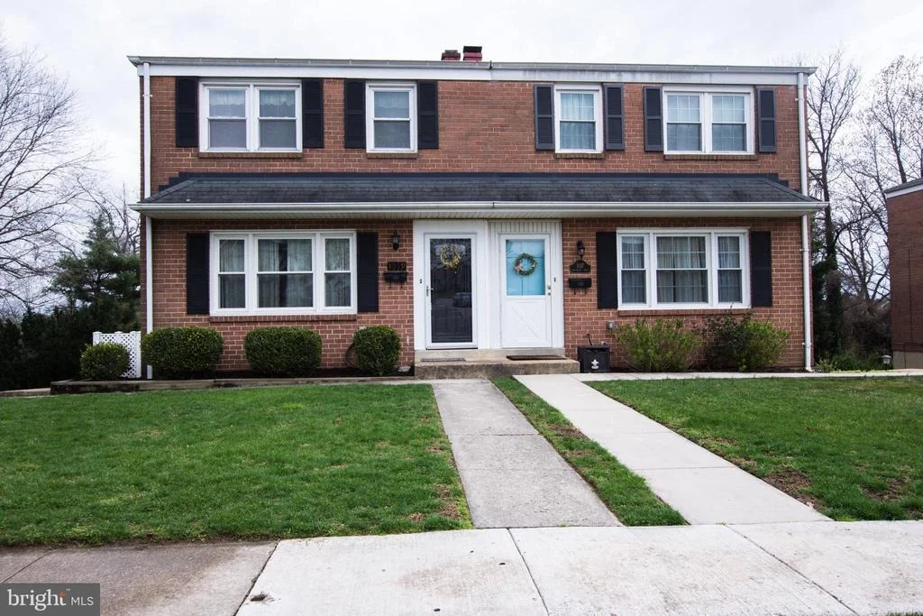 Photo of 1019 GROVEHILL ROAD