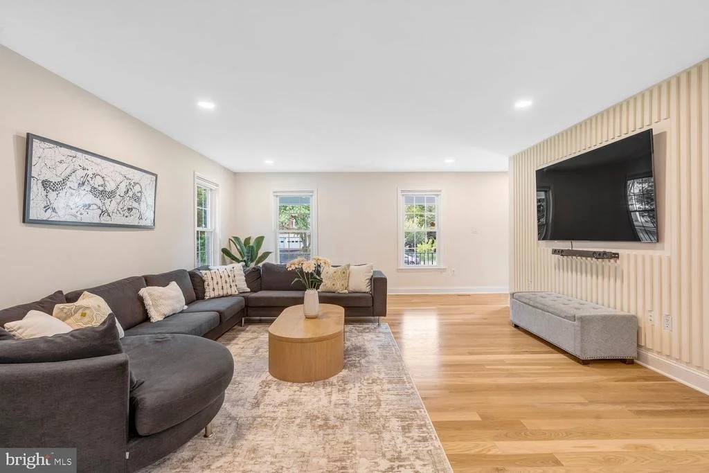 Photo of 12203 SUGAR MAPLE DRIVE