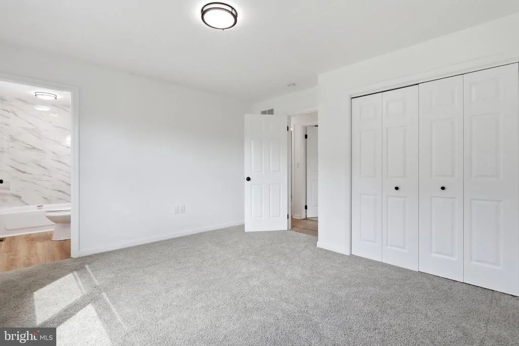 Photo of 13835 MCINTOSH CIRCLE