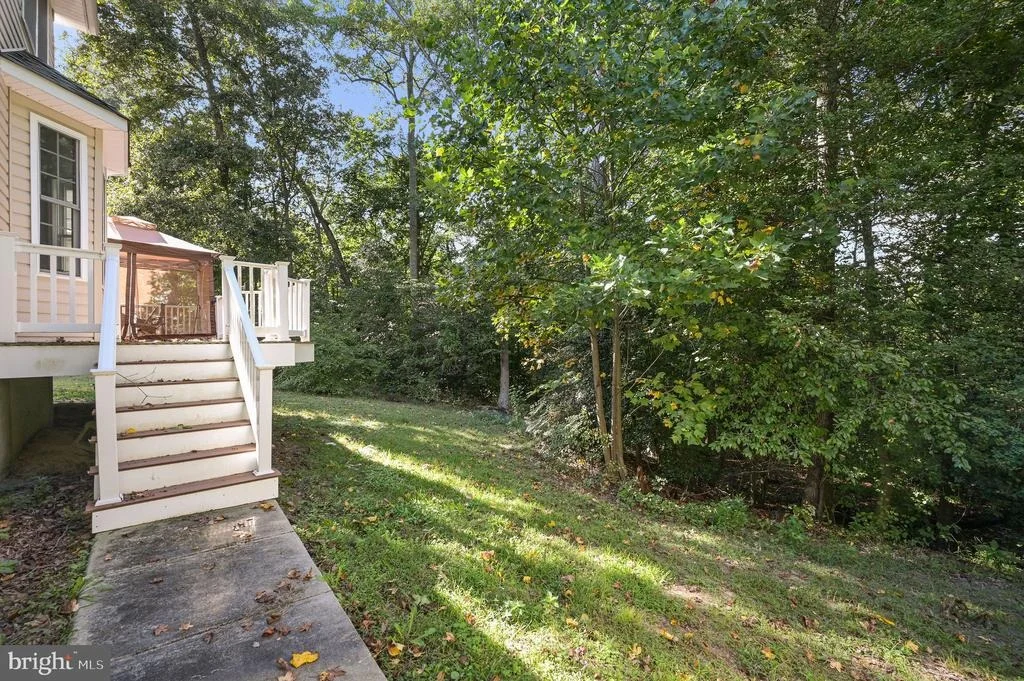 Photo of 32 RIDGEWAY CIRCLE