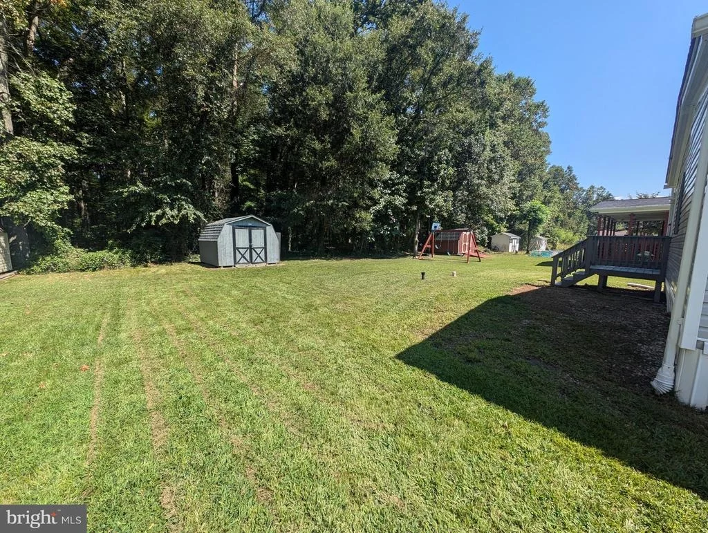 Photo of 213 POCLAIN RD