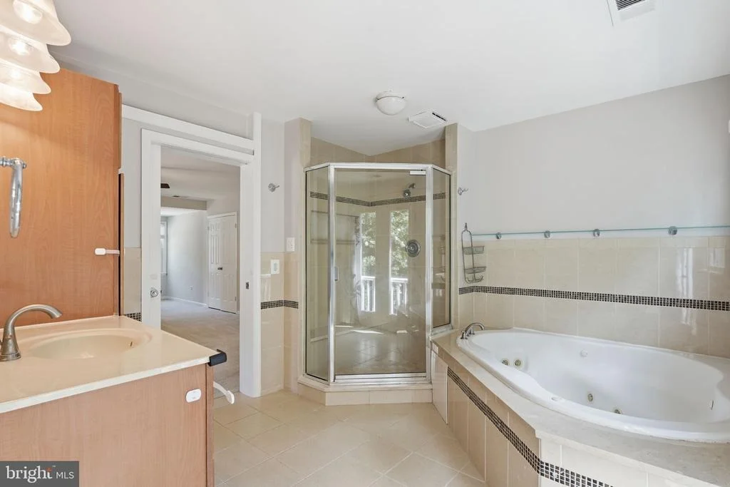 Photo of 7316 WALNUT KNOLL DRIVE
