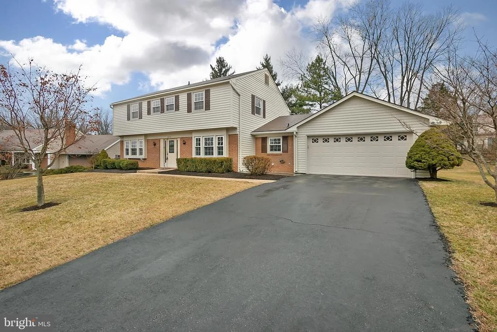 Photo of 13813 BONSAL LANE