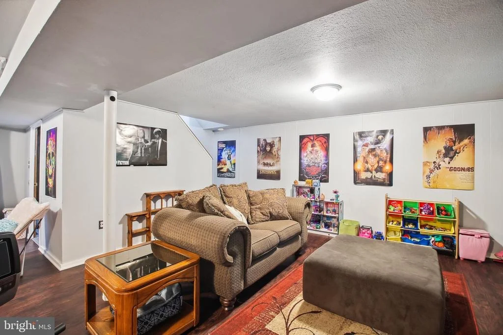 Photo of 6106 DEERBROOK ROAD