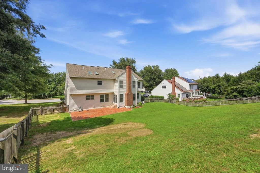 Photo of 6101 FIELDCREST DRIVE