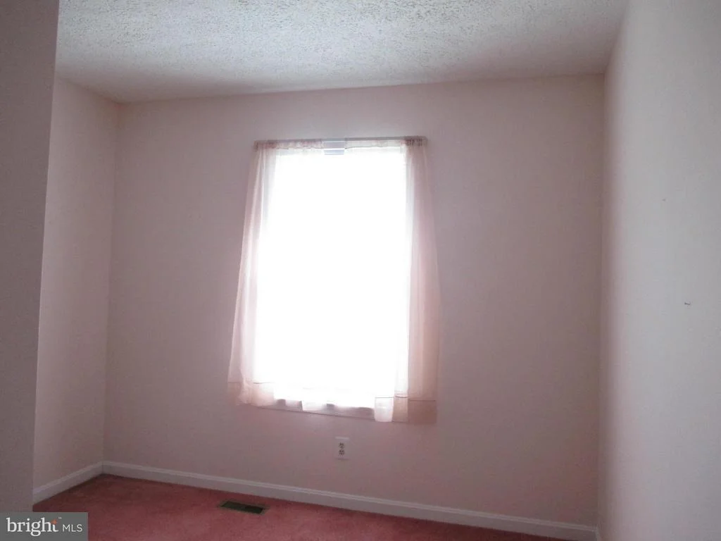 Photo of 849 BRIAR COURT