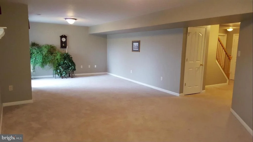Photo of 1737 CASTLE ROCK ROAD