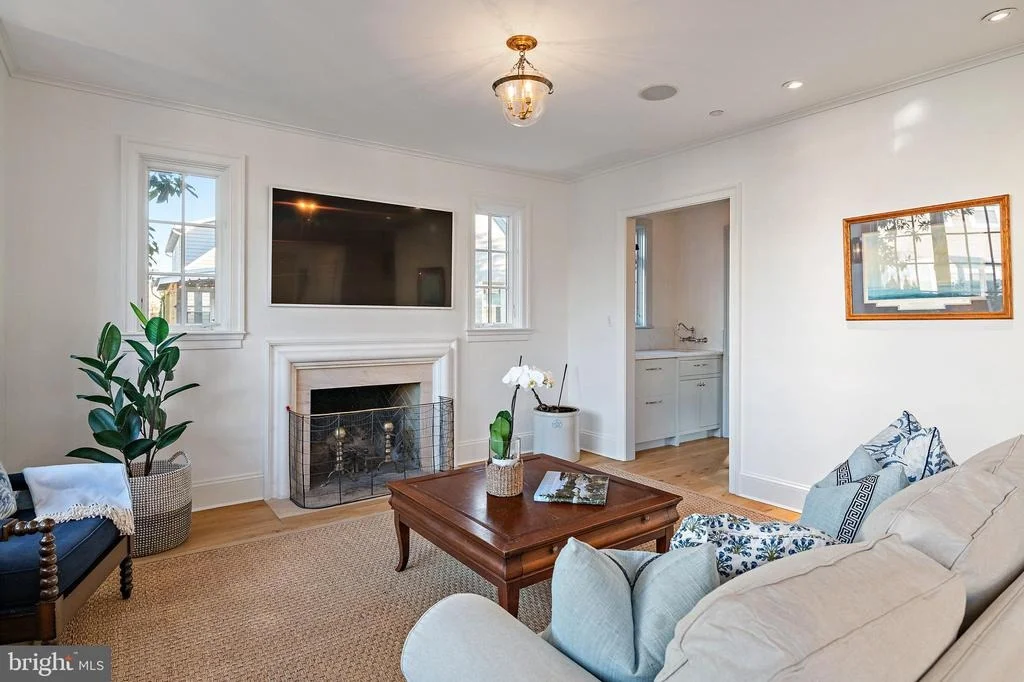 Photo of 313 WASHINGTON STREET