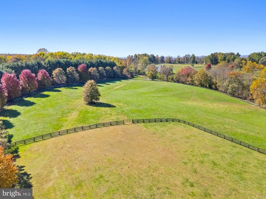 Photo of 20962 BEAVERDAM BRIDGE ROAD