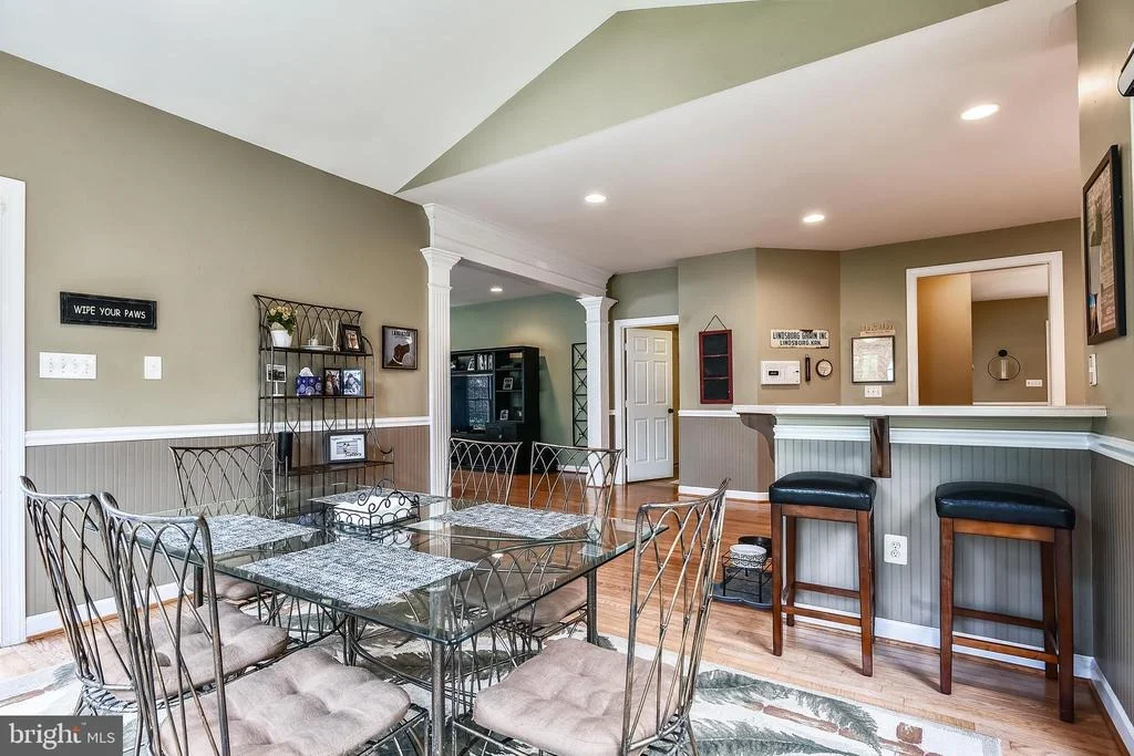 Photo of 13903 BROMFIELD ROAD