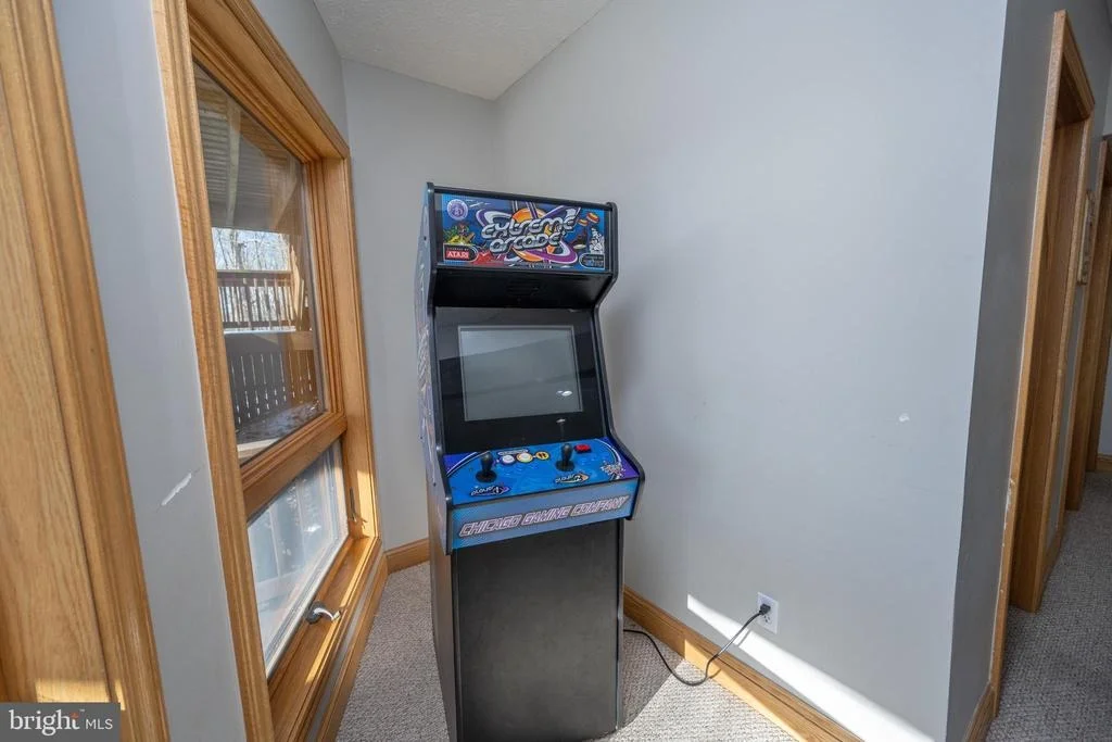 Photo of 723 PINNACLE DRIVE