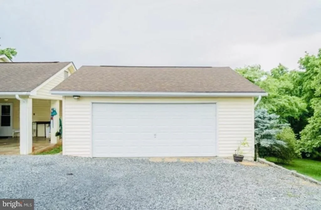 Photo of 10 NUNN LANE