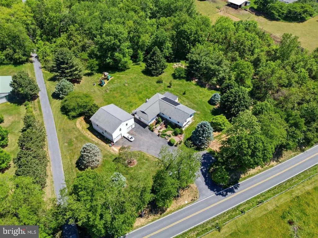 Photo of 2915 FRY ROAD