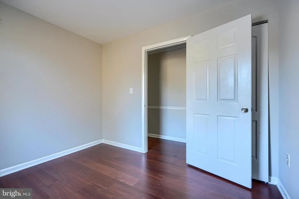 Photo of 10100 LEWIS DRIVE