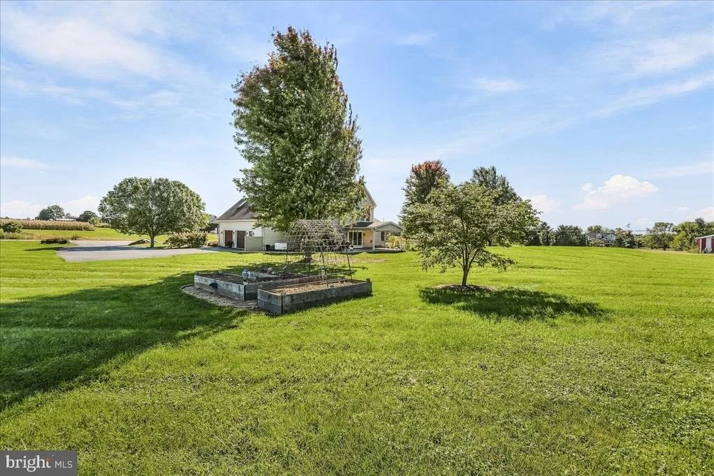 Photo of 24 TYOAKA DRIVE