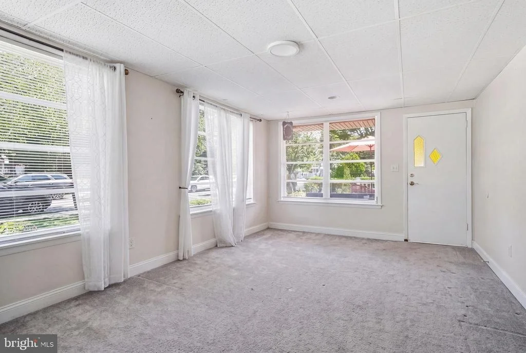 Photo of 300 COLUMBIA BOULEVARD