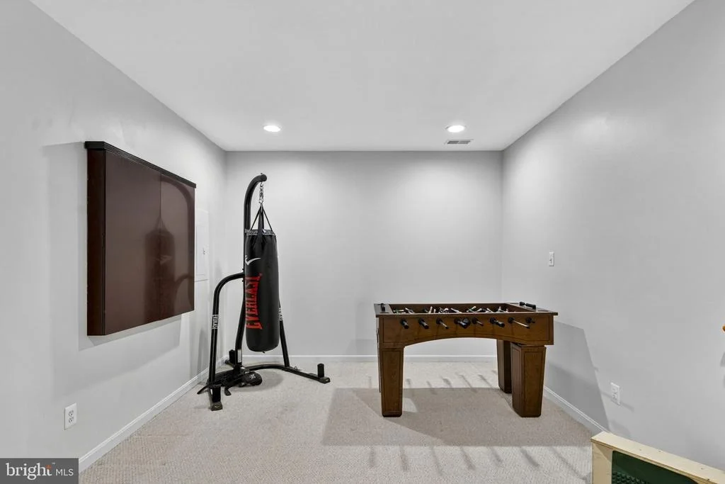 Photo of 42758 GLENSIDE DRIVE