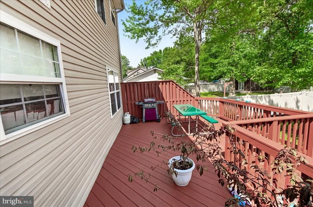 Photo of 3847 HOLLY DRIVE