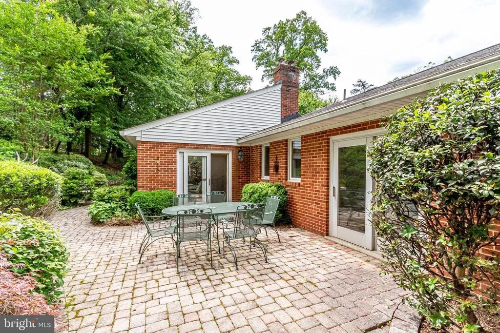 Photo of 1343 SCOTTS RUN ROAD