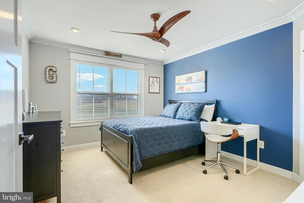 Photo of 2553 HANOVER PIKE