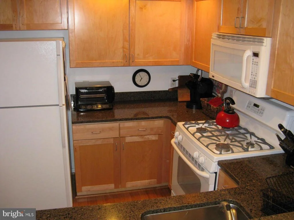 Photo of Unit 304 at 7981 EASTERN AVENUE