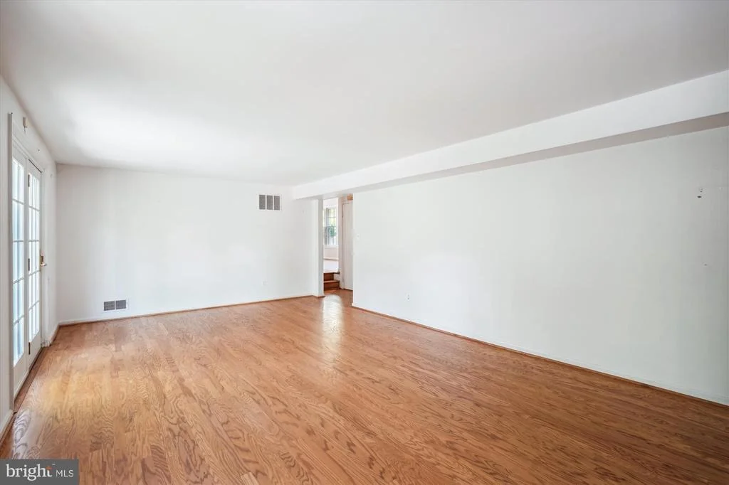 Photo of 11909 SMOKETREE ROAD