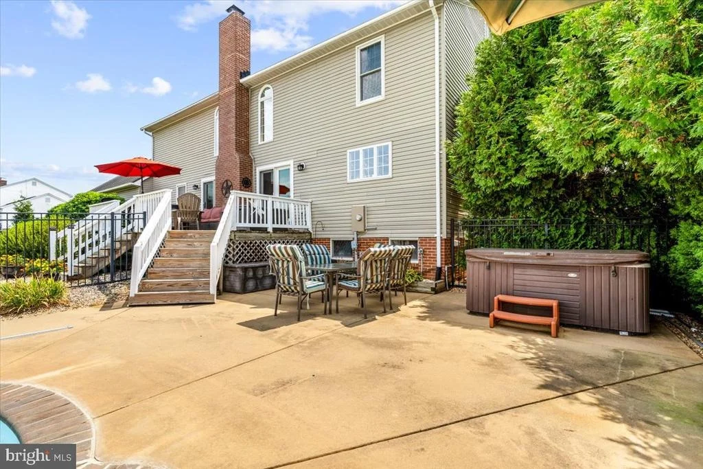 Photo of 3938 CHERRY LANE