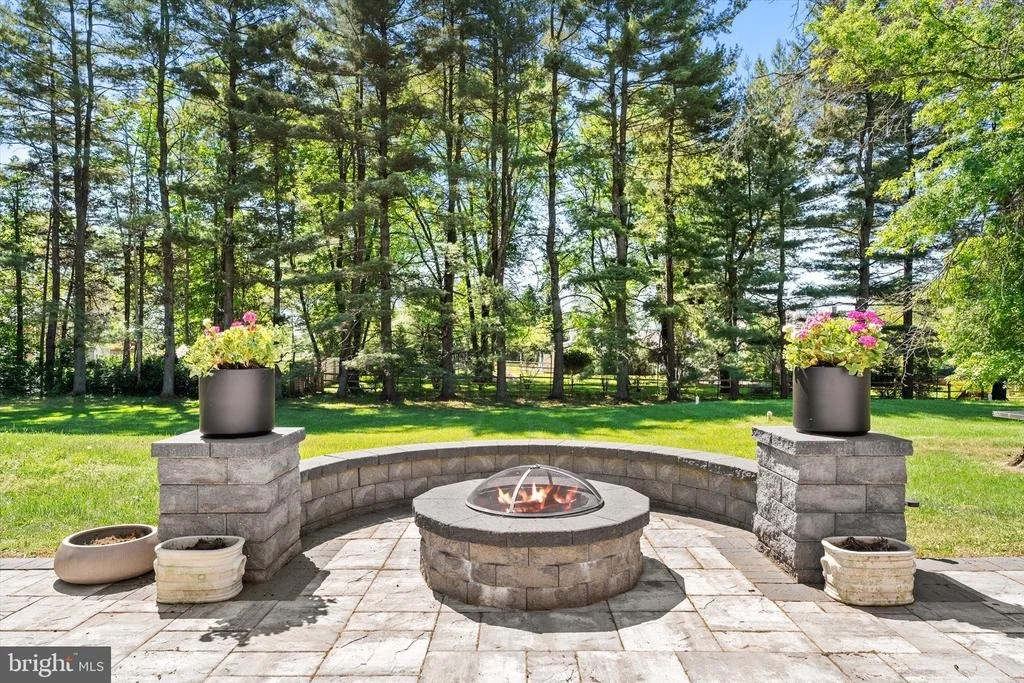 Photo of 5 SKYFIELD DRIVE