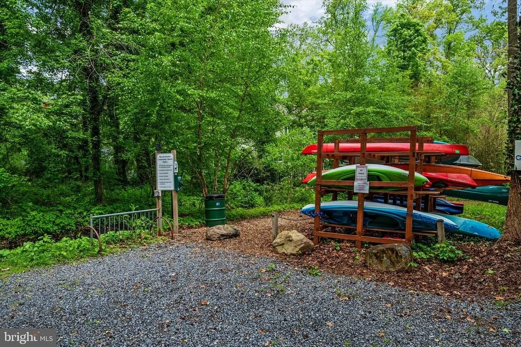 Photo of 934 N FOREST TRAIL