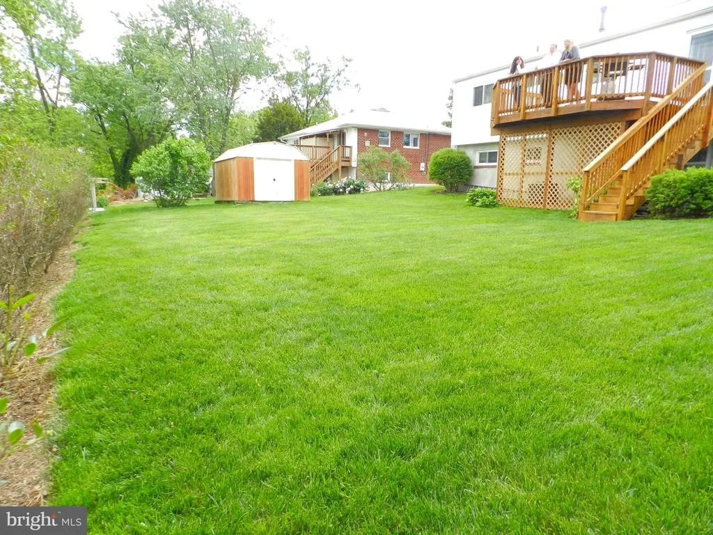 Photo of 7107 HEALY DRIVE