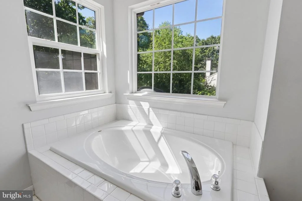 Photo of 7 LONGFELLOW LANE