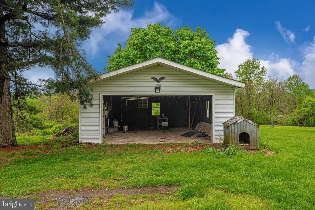 Photo of 8123 BALL ROAD