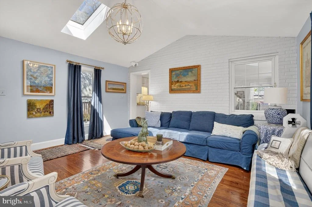 Photo of 1210 W BRADDOCK ROAD