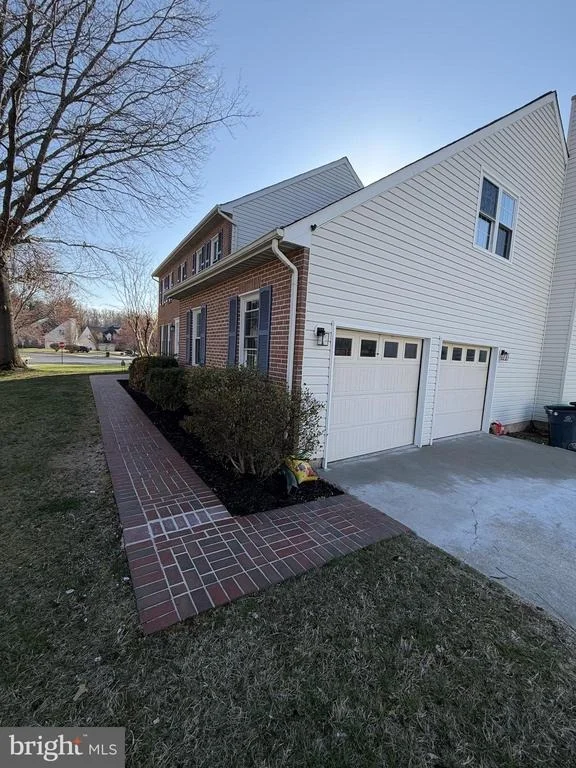 Photo of 6111 RICHMANOR TERRACE