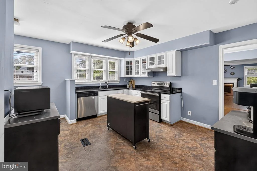 Photo of 2326 FAIRLAND ROAD
