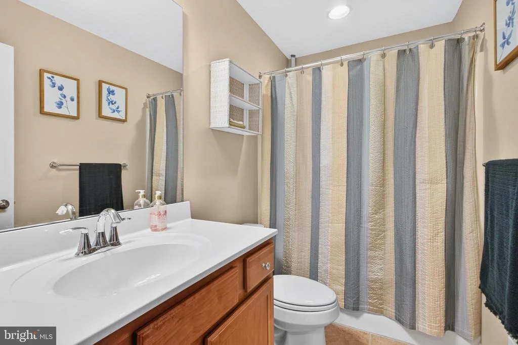 Photo of 17327 VENABLES DRIVE