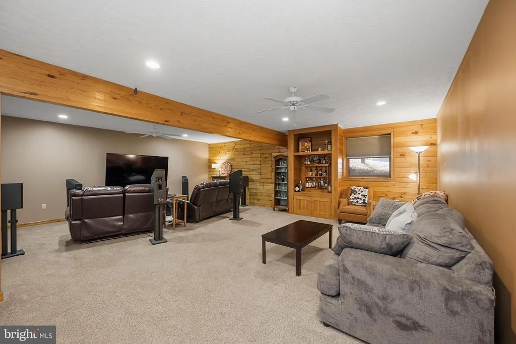 Photo of 607 PIN OAK CIRCLE