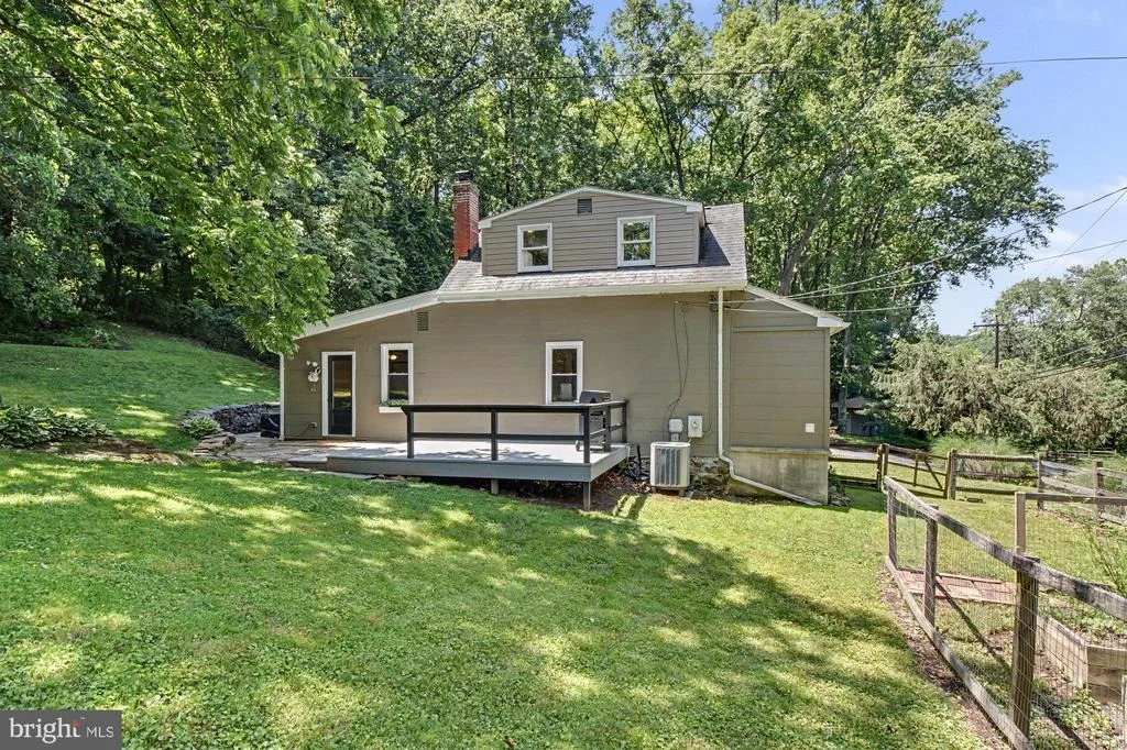 Photo of 3023 HARFORD ROAD