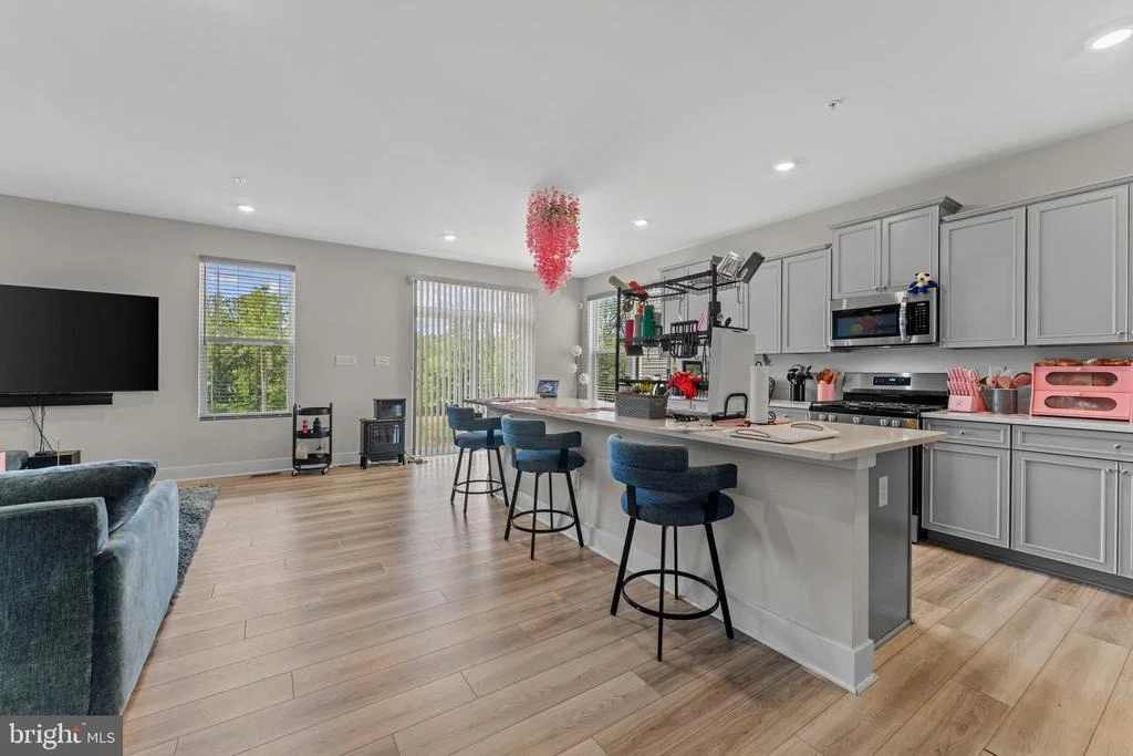 Photo of 5192 NEWPORT CIRCLE