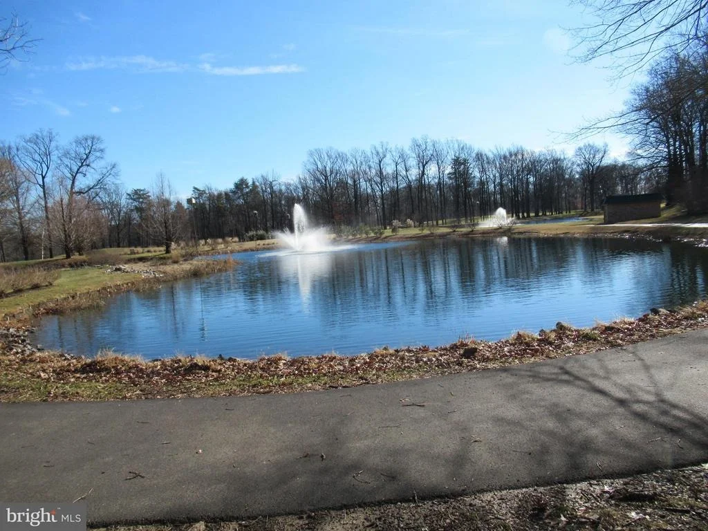 Photo of Unit 3821 at 15115 INTERLACHEN DRIVE