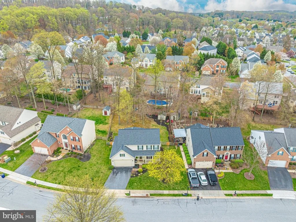 Photo of 6469 SADDLEBROOK LANE