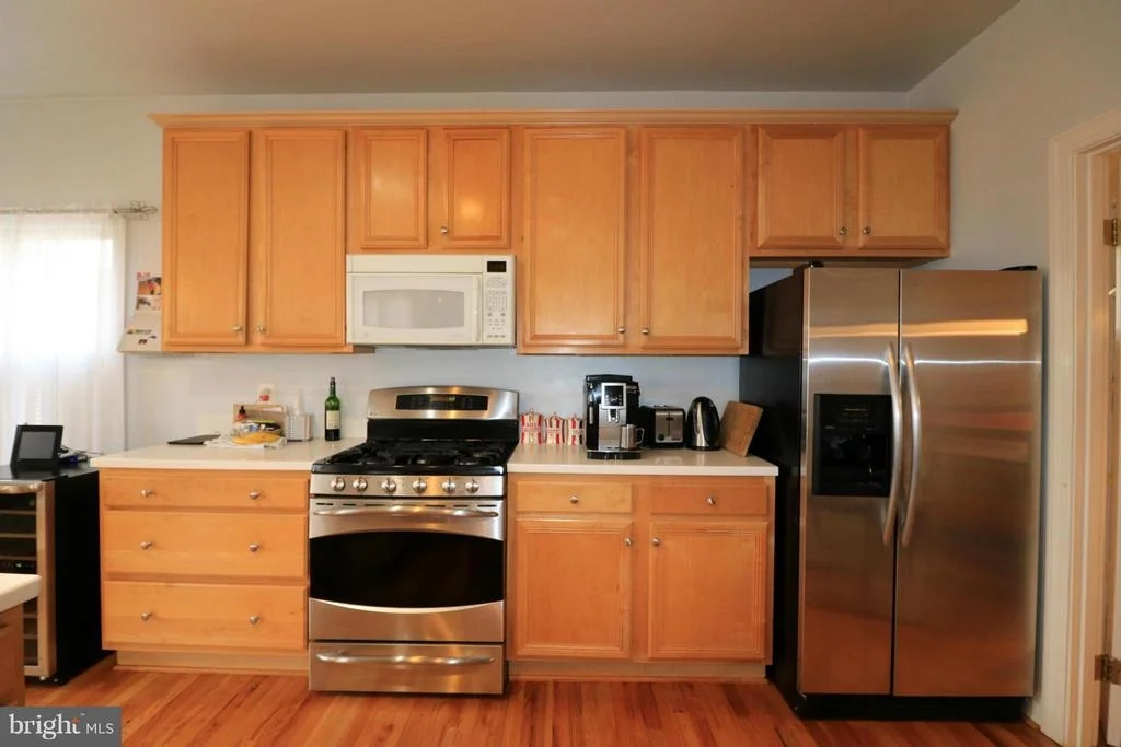 Photo of 6421 83RD PLACE