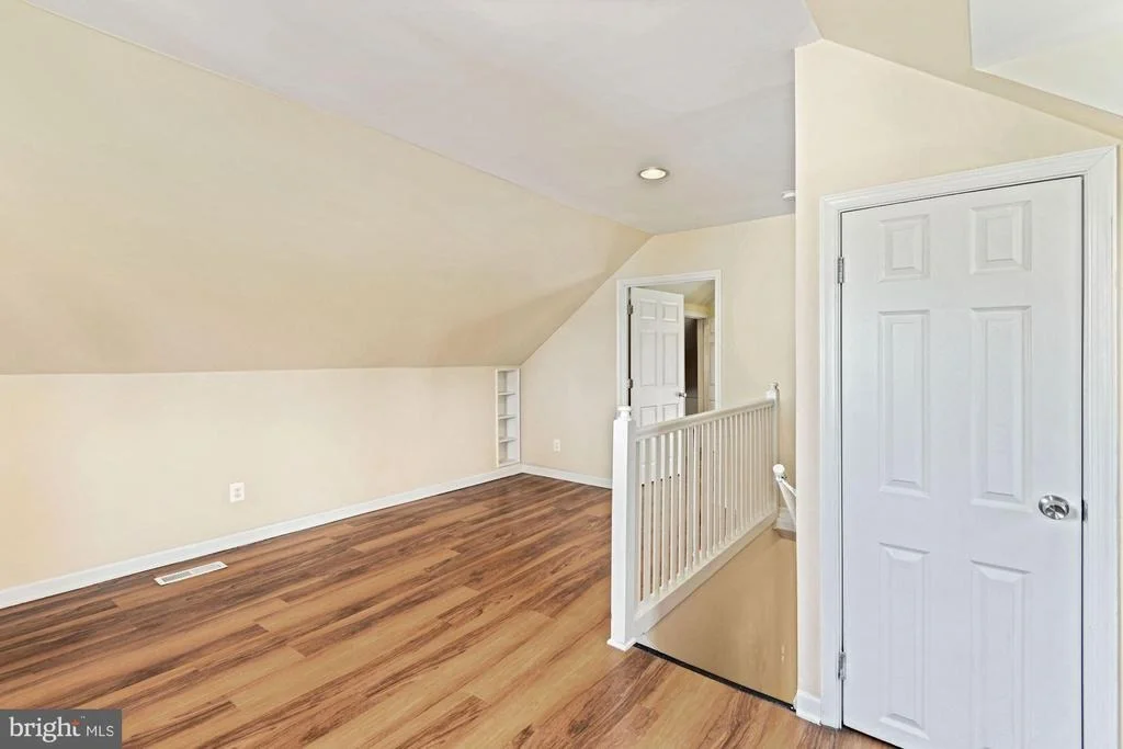 Photo of 2301 RAMBLEWOOD DRIVE