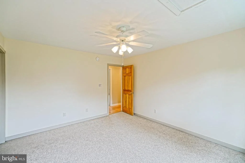Photo of 33810 N HERON DRIVE