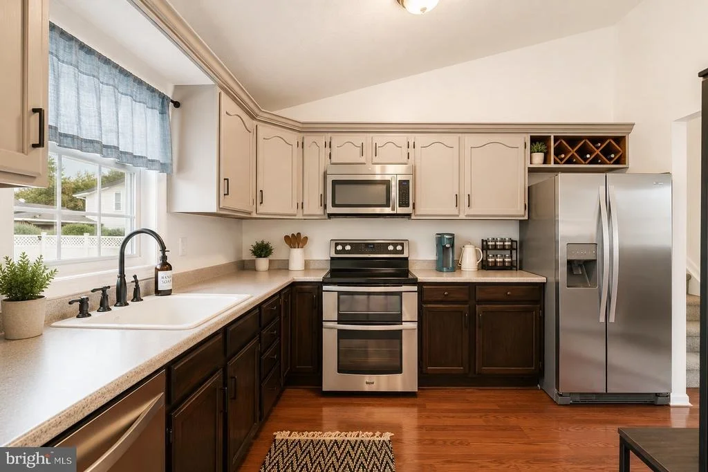 Photo of 903 HARVEY LANE