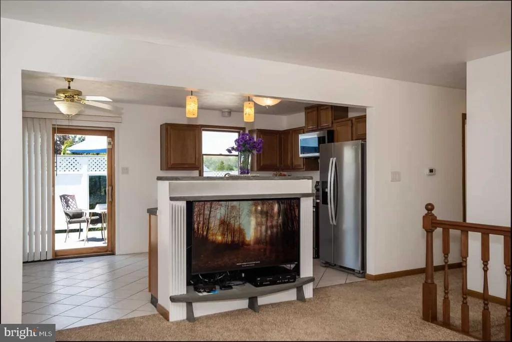 Photo of 908 HORIZON ROAD