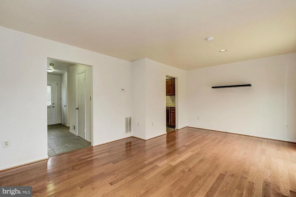 Photo of 7504 FILBERT TERRACE